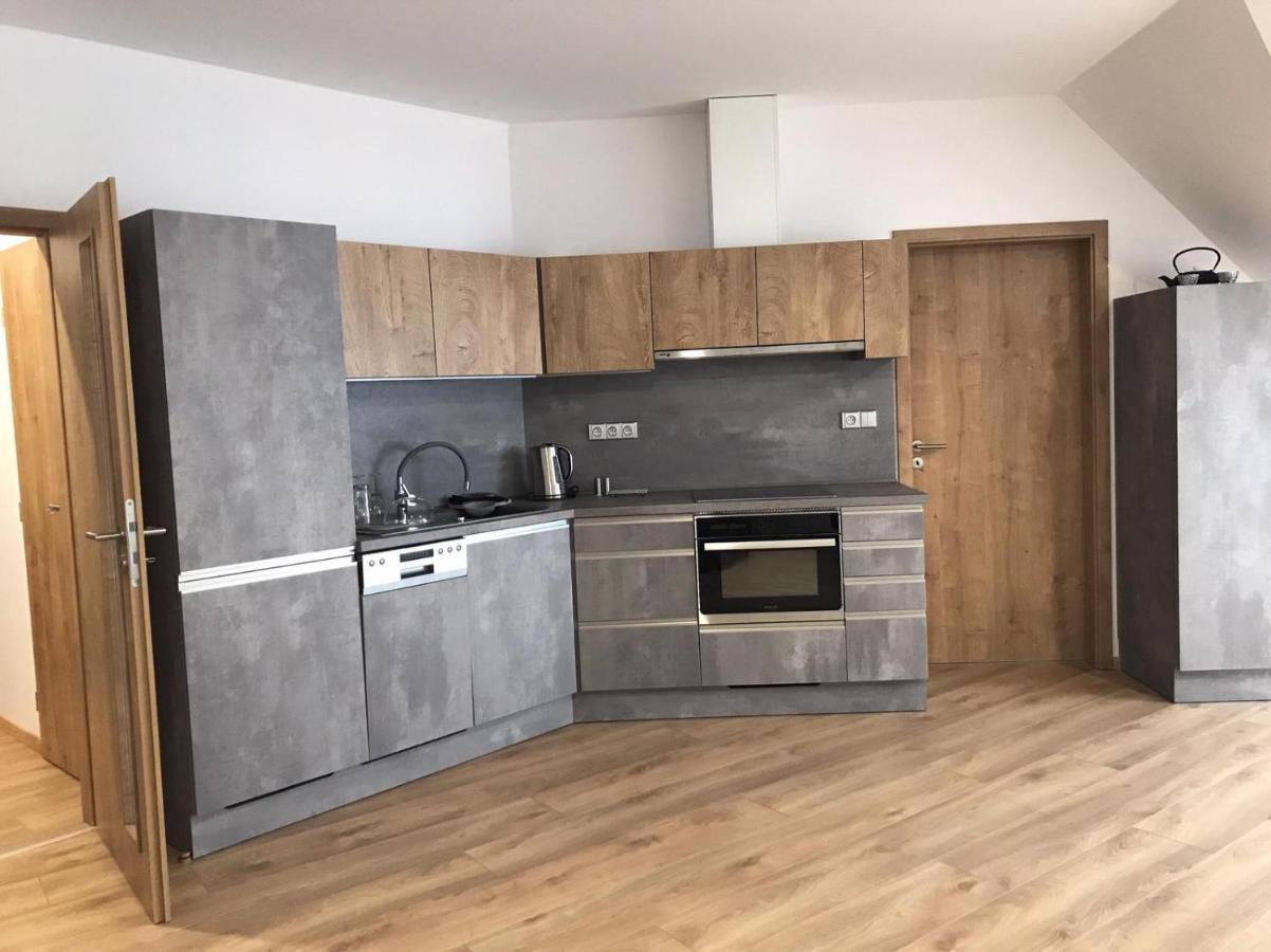 شقة Apartman T5 Vrchlabí المظهر الخارجي الصورة